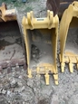 Used 2012 Deere 18IN310 Bucket